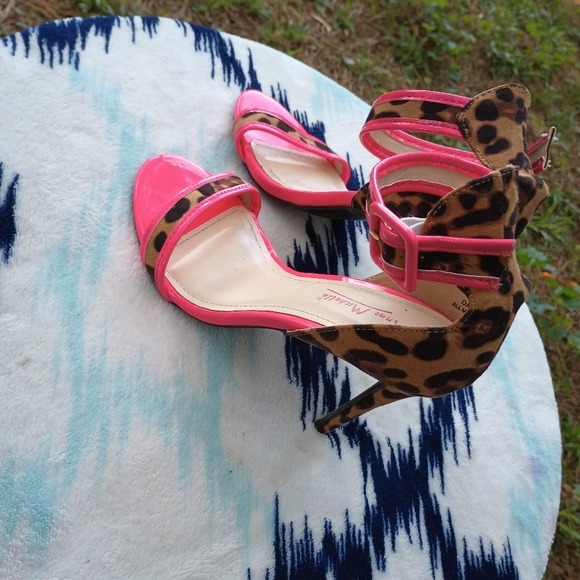 Anne Michele Sandals - Picture 5 of 5